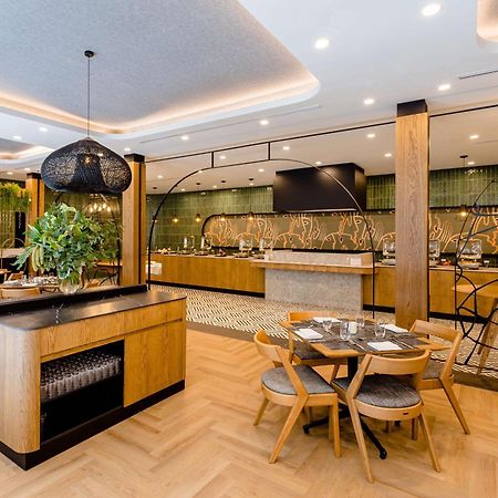 Southern Sun Rosebank, Johannesburg Exterior photo