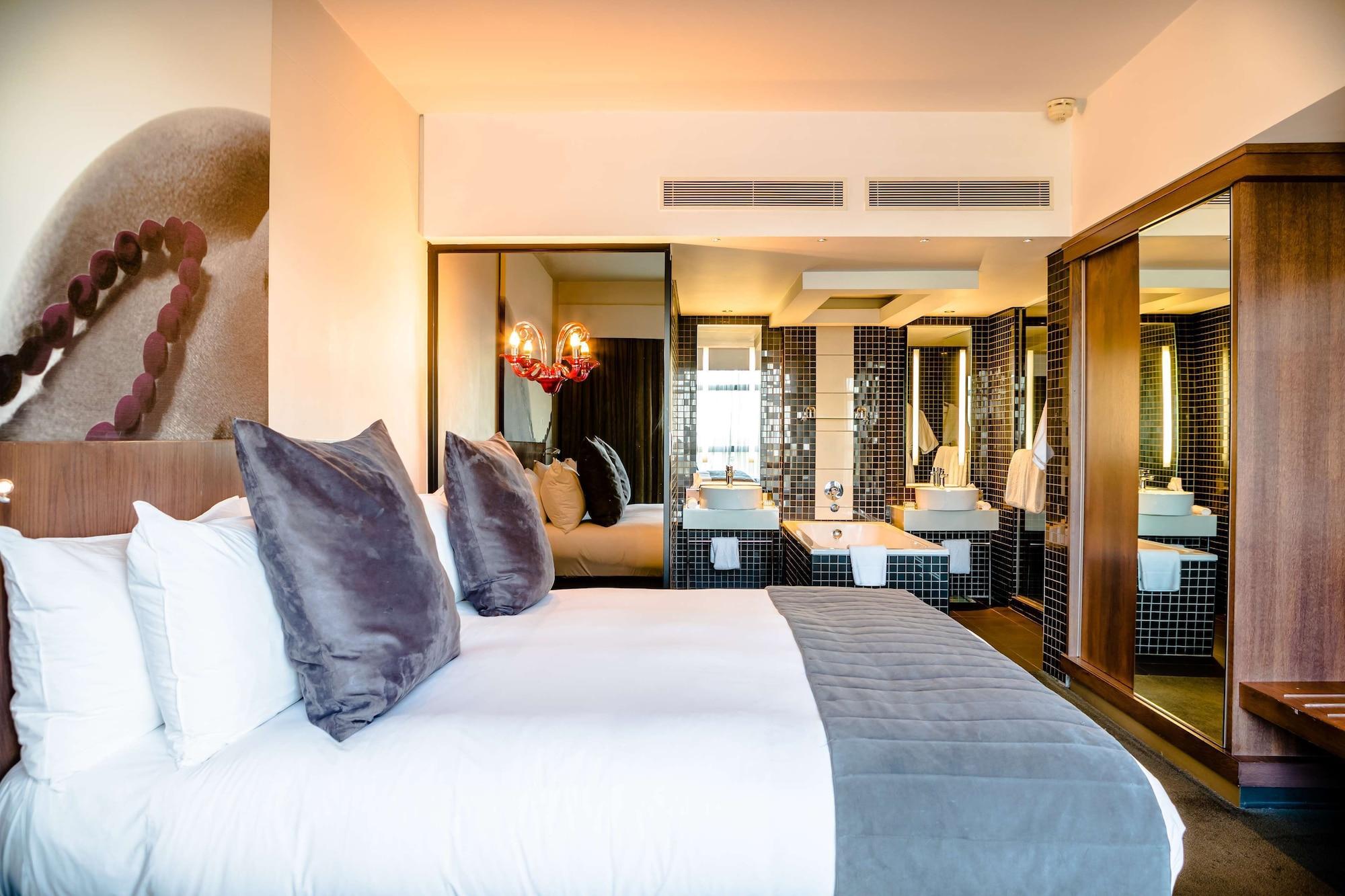 Southern Sun Rosebank, Johannesburg Exterior photo
